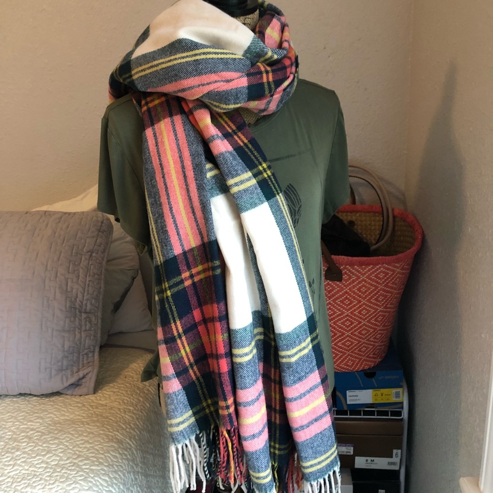 J. Crew Factory Pink Navy Plaid Fringe Scarf